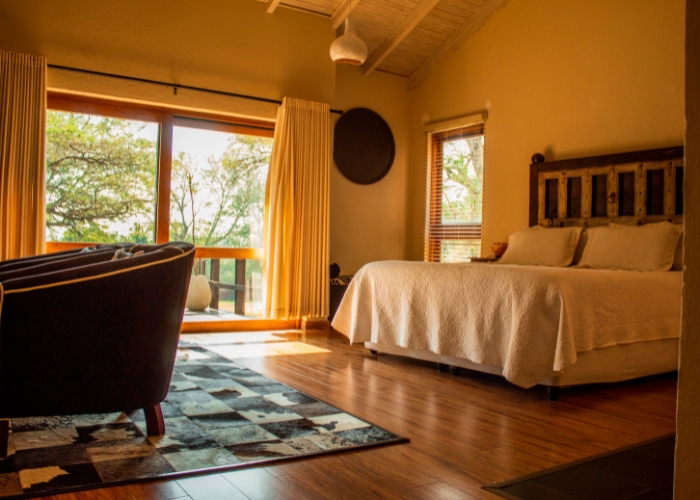 rent to serviced accommodation